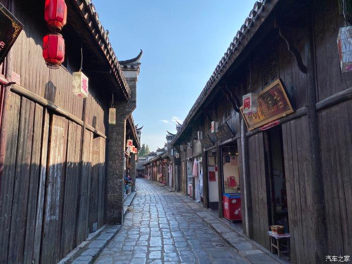 十四届市委常委会第96次(扩大)会议召开 传达学习省两会精神